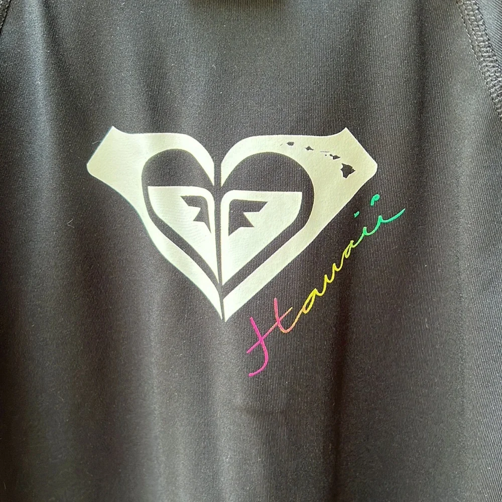 Roxy Rashguard - Picture 2 of 4